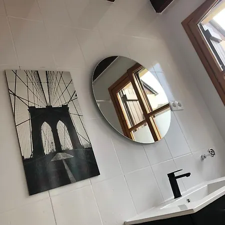 Casa Algarri Tatil Evi Escarrilla