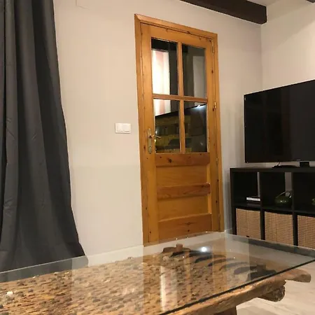 Casa Algarri Tatil Evi Escarrilla